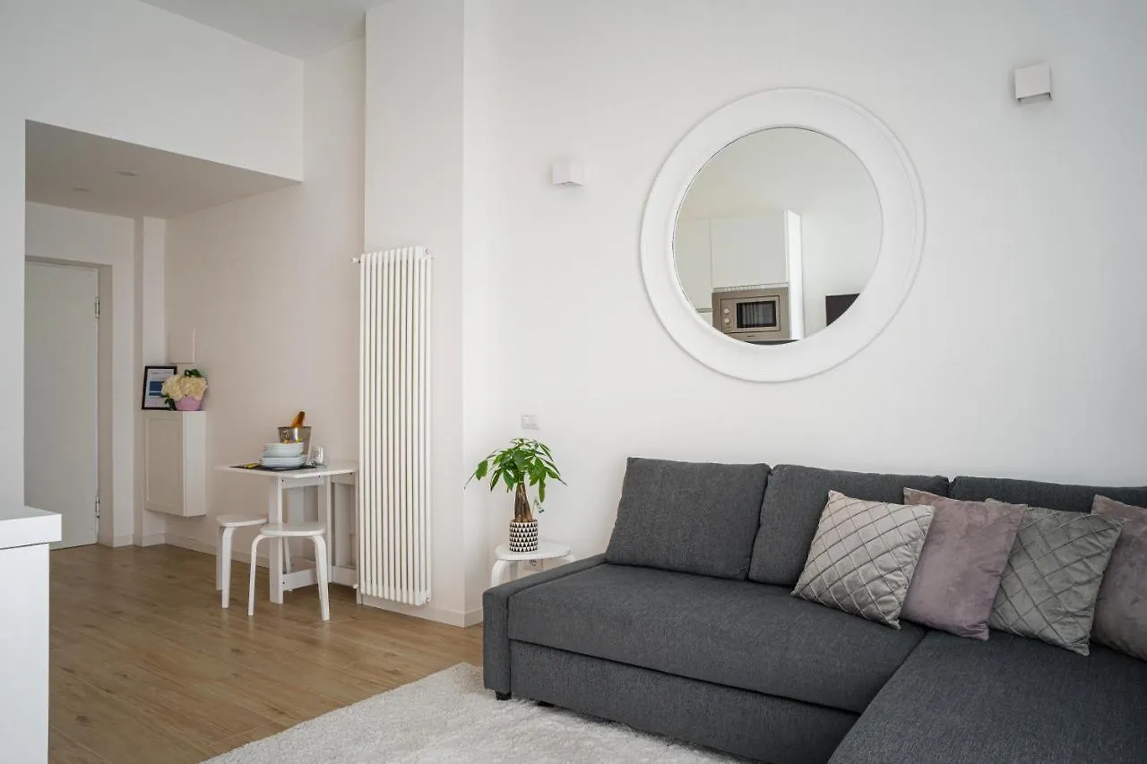 Apartamento Accomodo Mib31 Bivano Centro Storico Milán 0*,